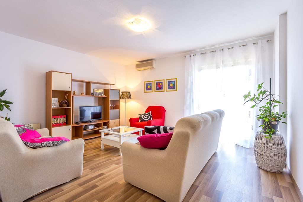 PUY Apartment Miro חדר תמונה